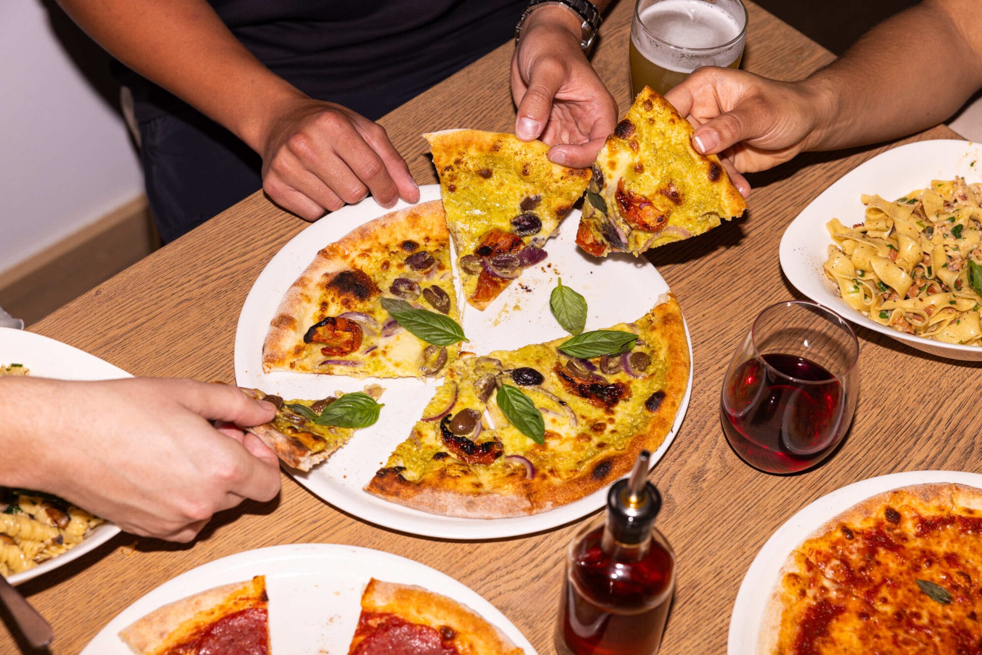 d704d3637ac9d5953bac99f9080a6e28-1-2000x1334-2